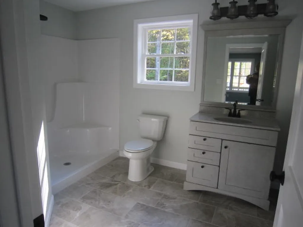 18 Carole Court Rochester NH 03868