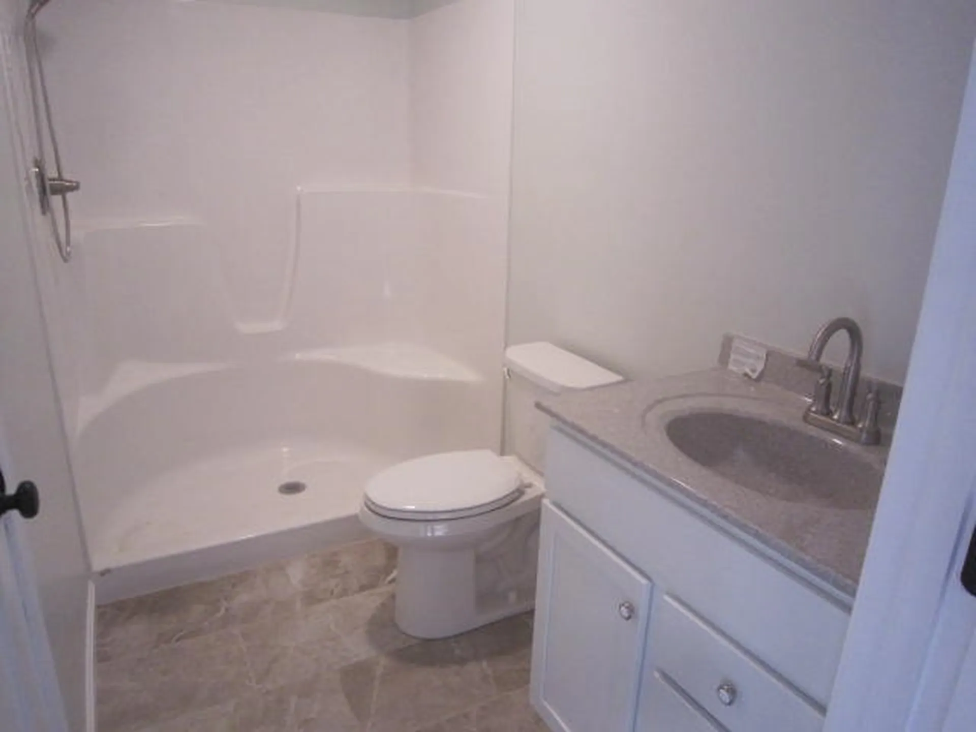 18 Carole Court Rochester NH 03868