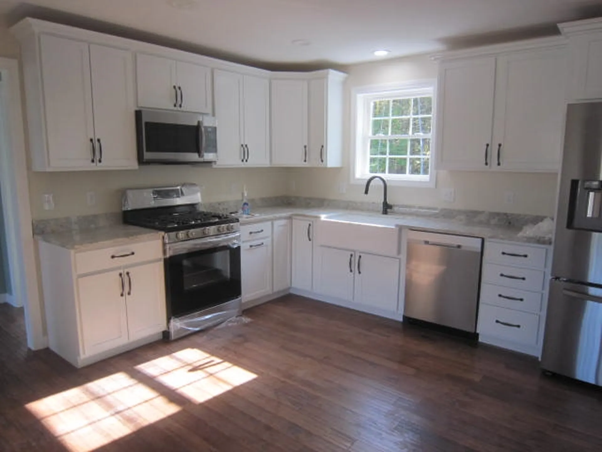 18 Carole Court Rochester NH 03868