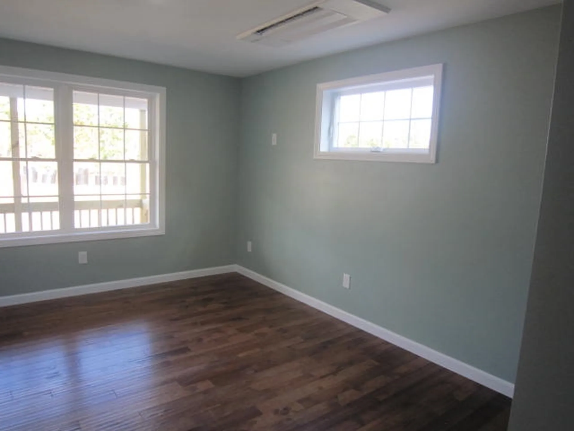 18 Carole Court Rochester NH 03868