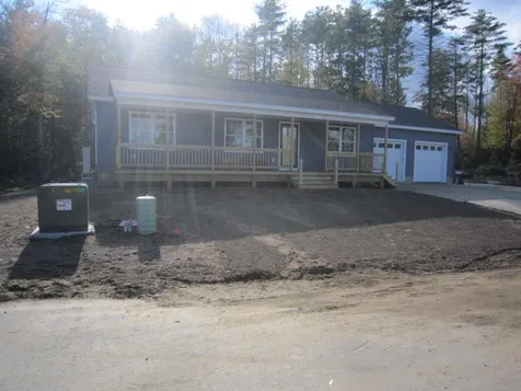 18 Carole Court Rochester NH 03868