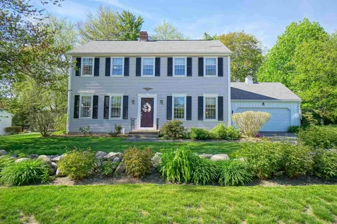 190 Steinmetz Drive Manchester NH 03104