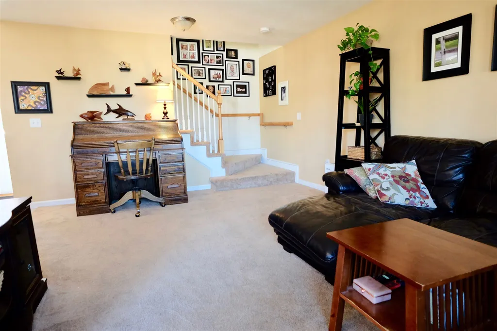 35 Amy Way Concord NH 03303