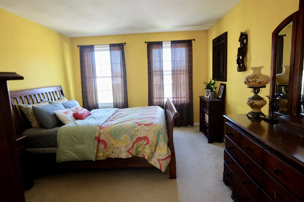 35 Amy Way Concord NH 03303