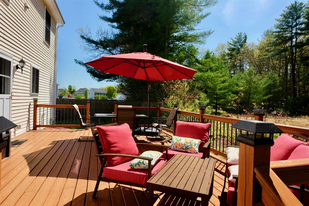 35 Amy Way Concord NH 03303