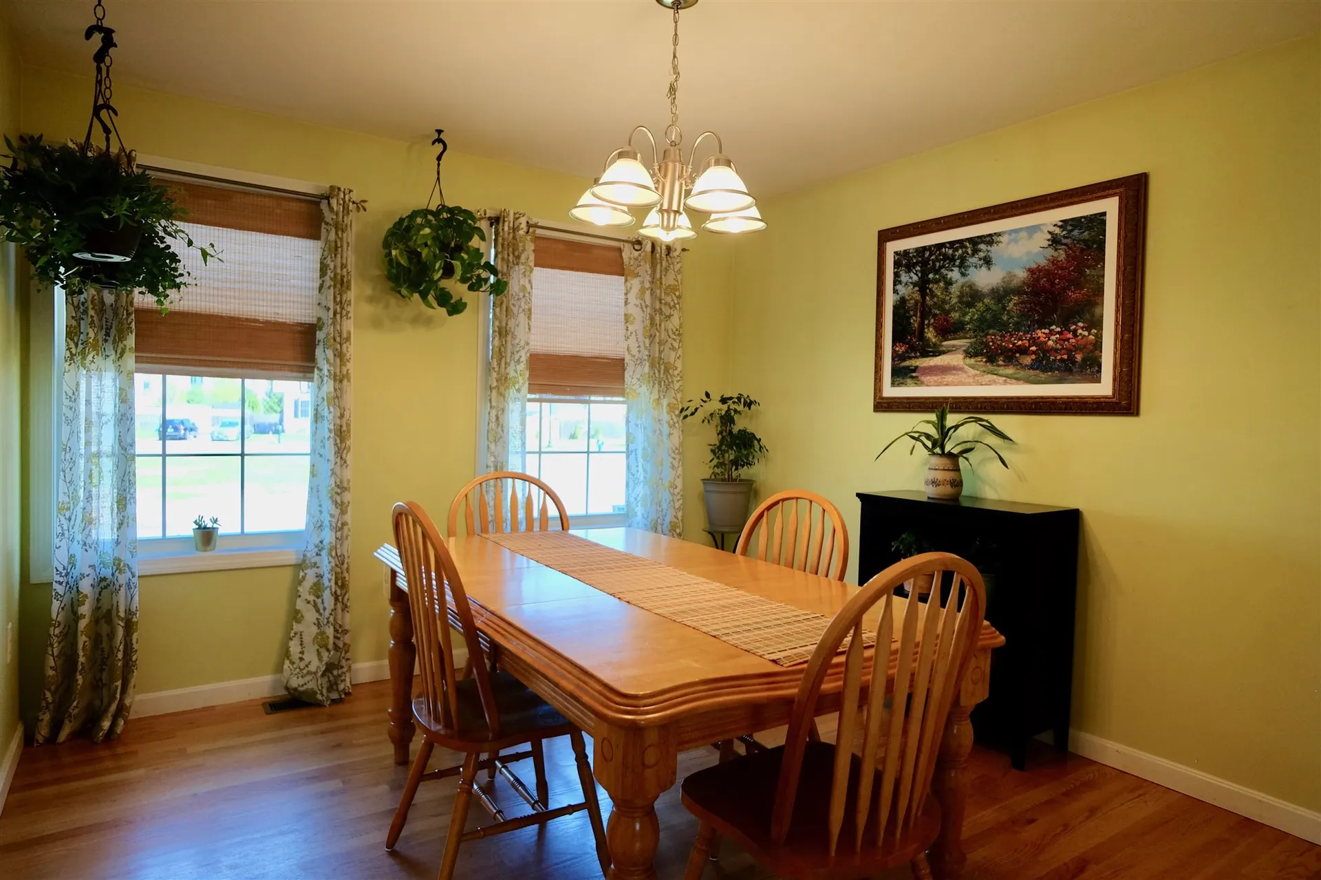 35 Amy Way Concord NH 03303