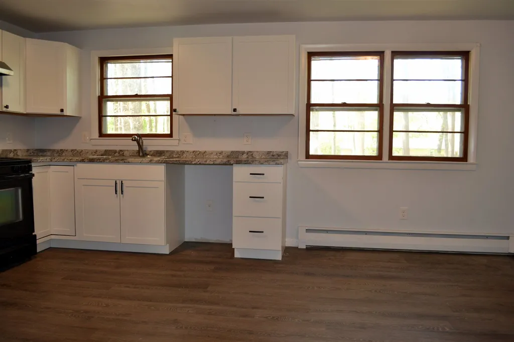 10 Lamson Drive Merrimack NH 03054