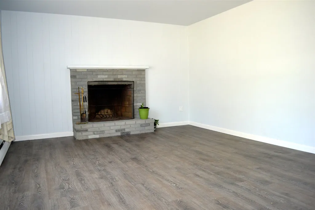 10 Lamson Drive Merrimack NH 03054