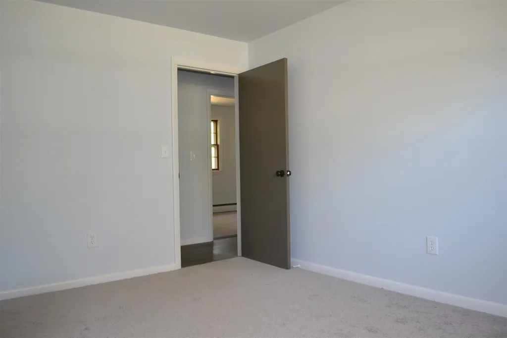 10 Lamson Drive Merrimack NH 03054