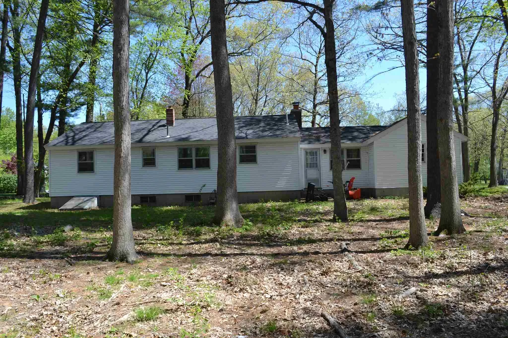 10 Lamson Drive Merrimack NH 03054