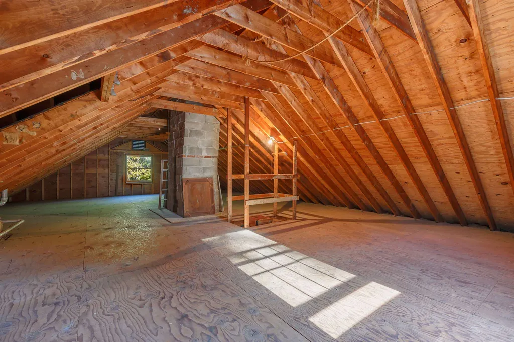 200 Drinkwater Road Hampton Falls NH 03844