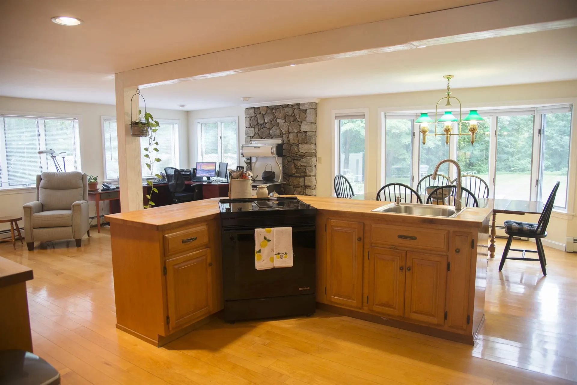 200 Drinkwater Road Hampton Falls NH 03844
