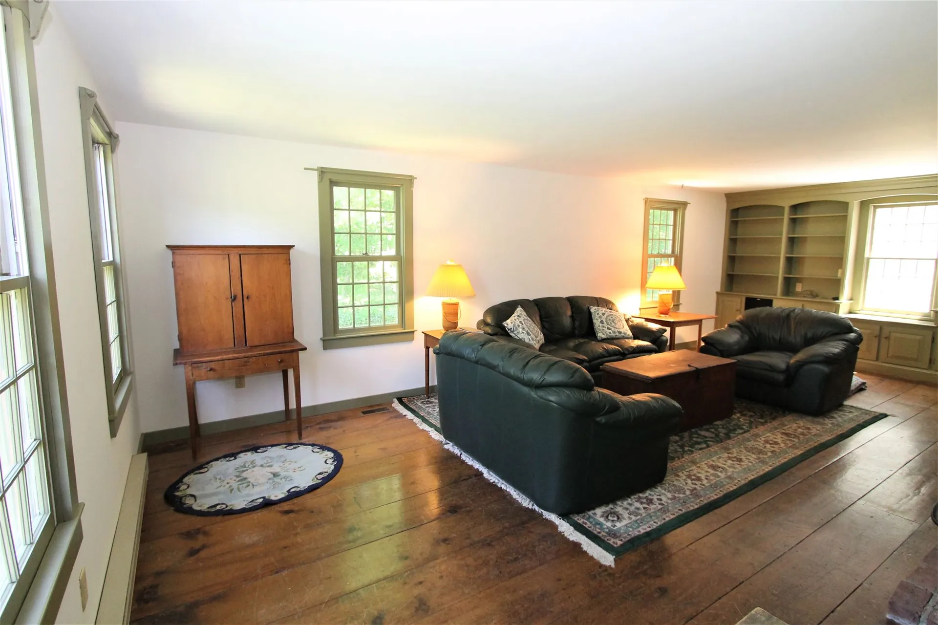 88 North Road Kingston NH 03848