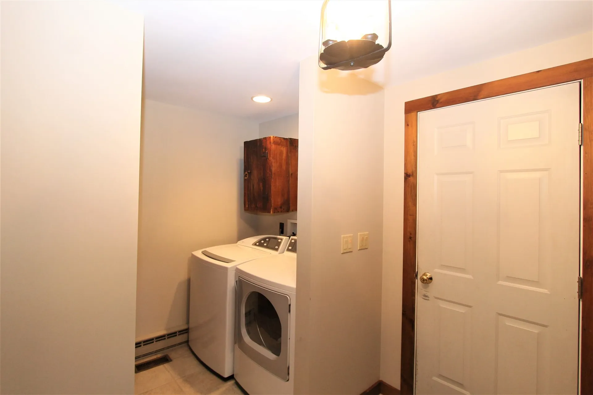 88 North Road Kingston NH 03848