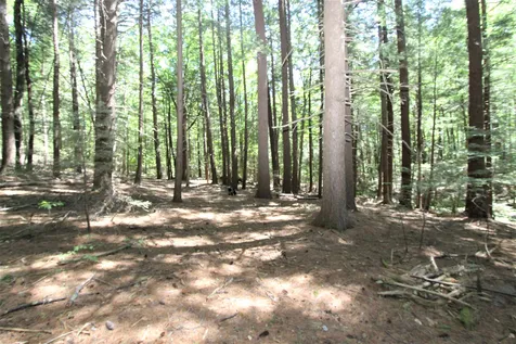 88 North Road Kingston NH 03848
