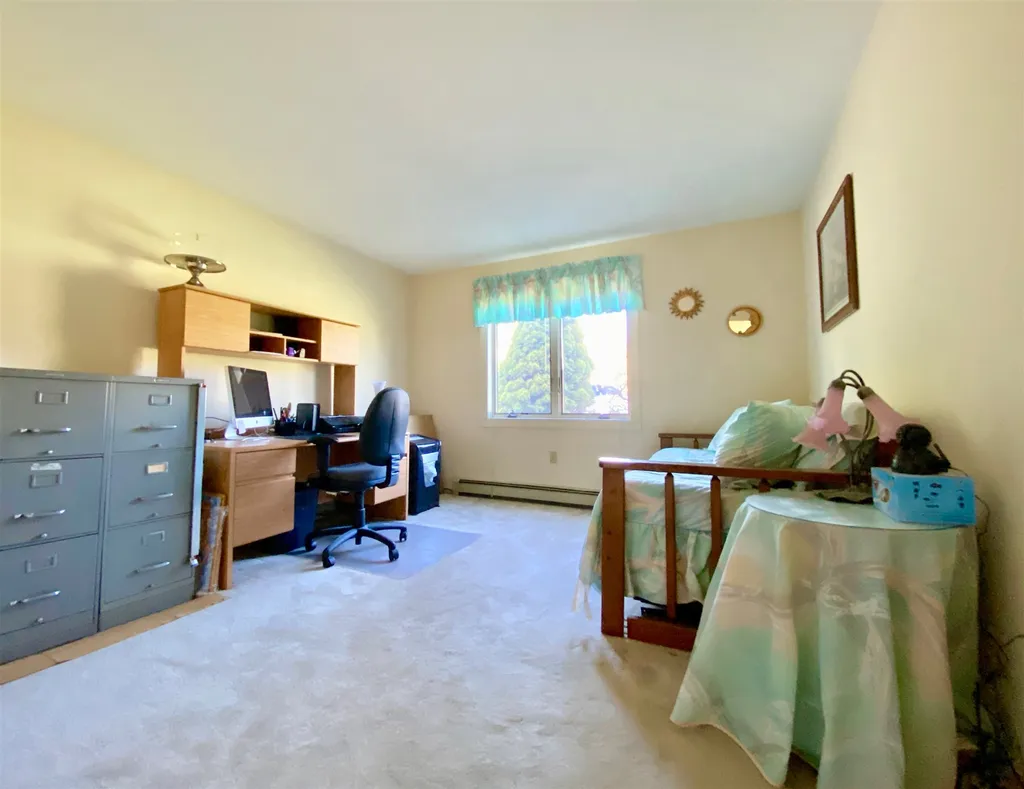 75 Clover Lane Laconia NH 03246