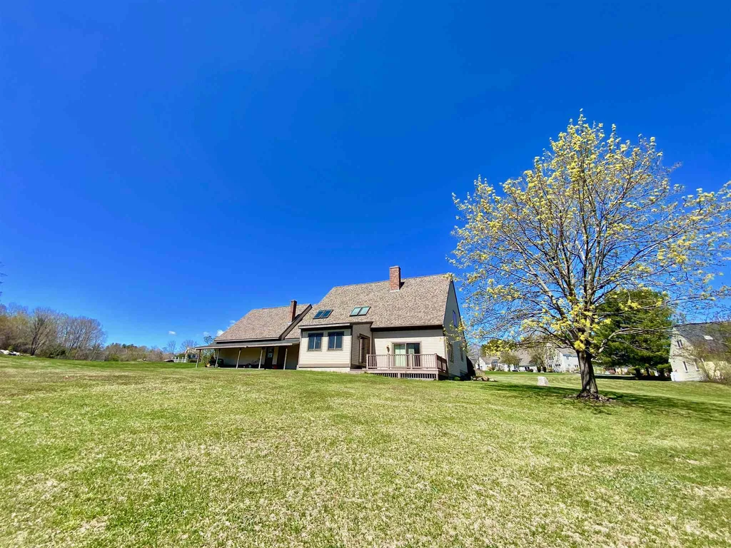75 Clover Lane Laconia NH 03246