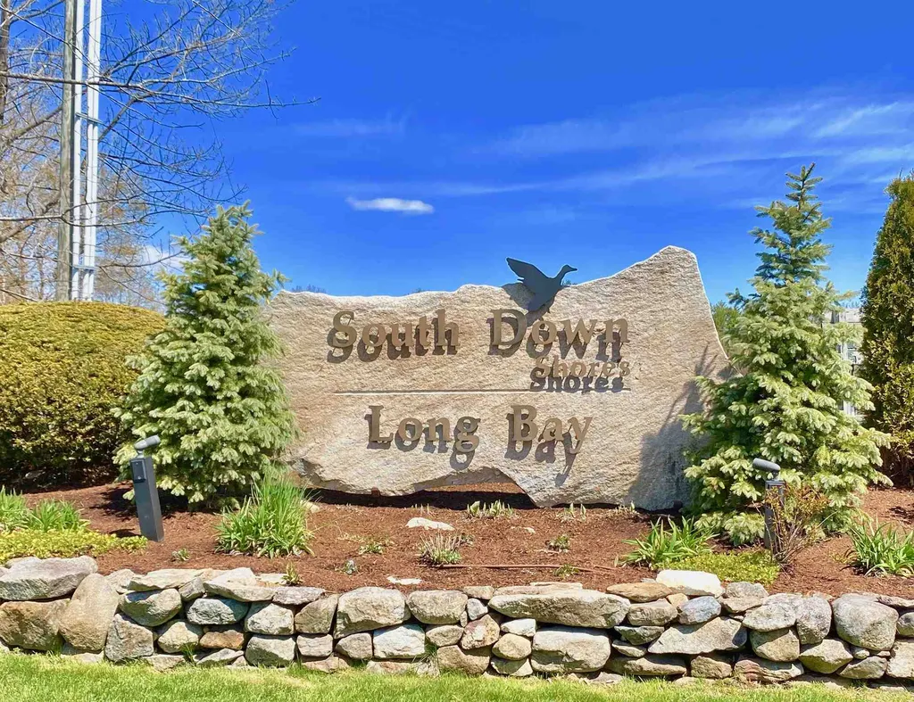 75 Clover Lane Laconia NH 03246