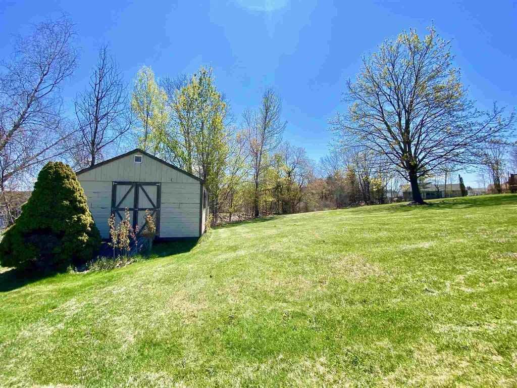 75 Clover Lane Laconia NH 03246