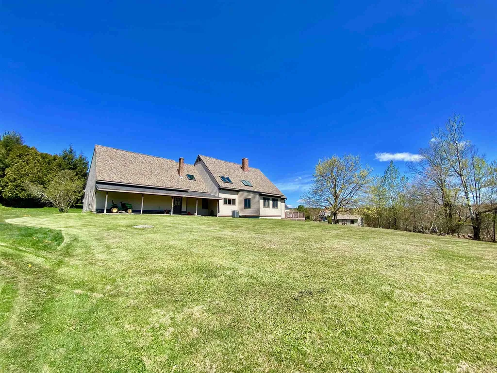 75 Clover Lane Laconia NH 03246