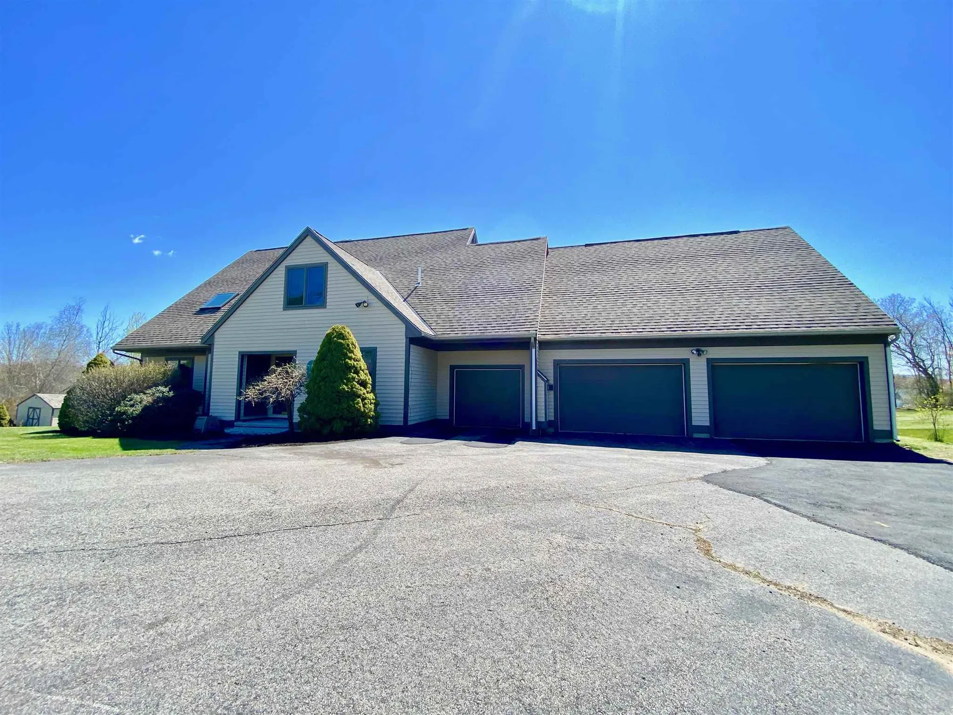 75 Clover Lane Laconia NH 03246