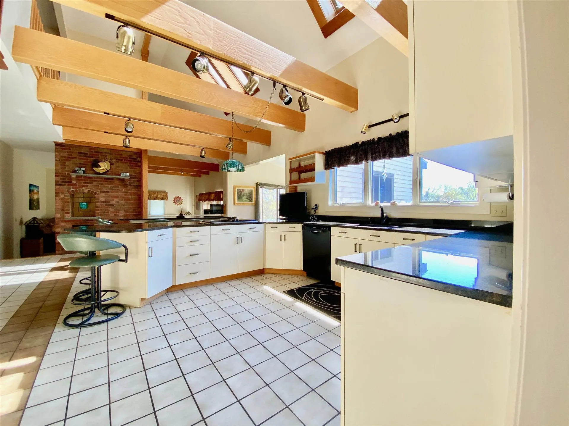 75 Clover Lane Laconia NH 03246