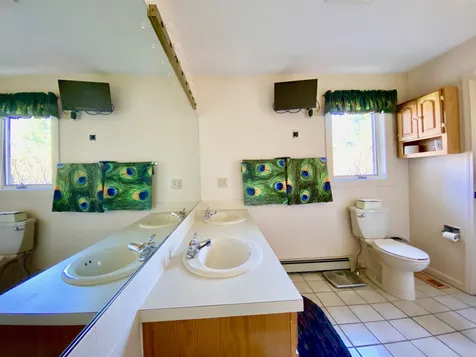 75 Clover Lane Laconia NH 03246