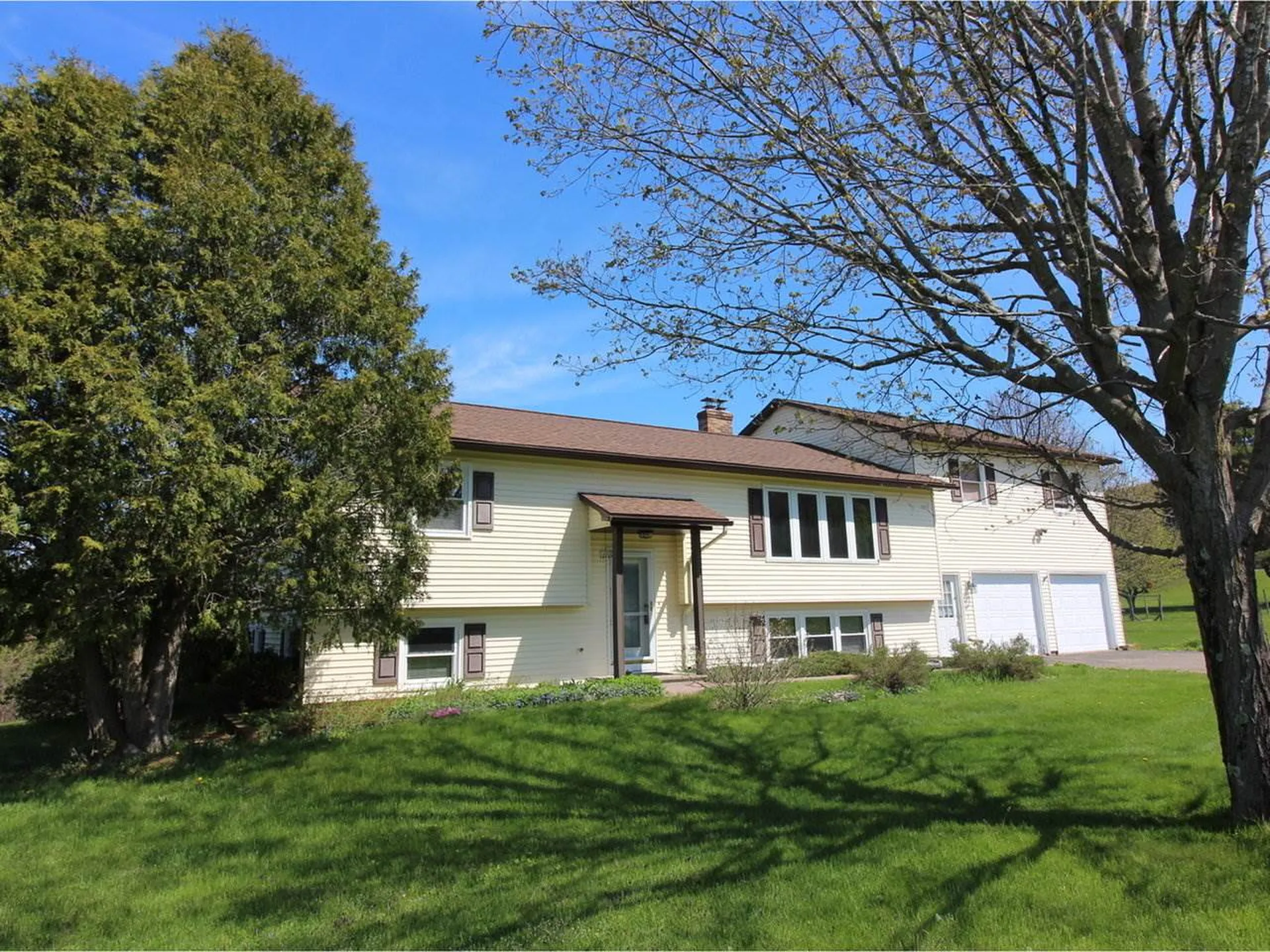 557 East Road Milton VT 05468