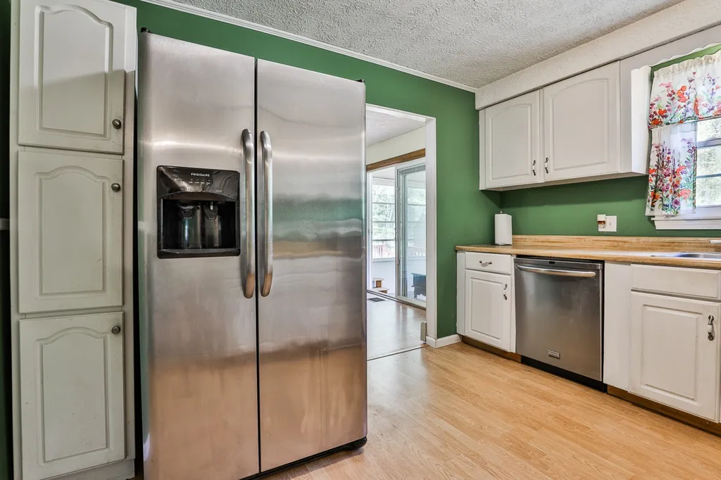 56 Palmer Road Candia NH 03034
