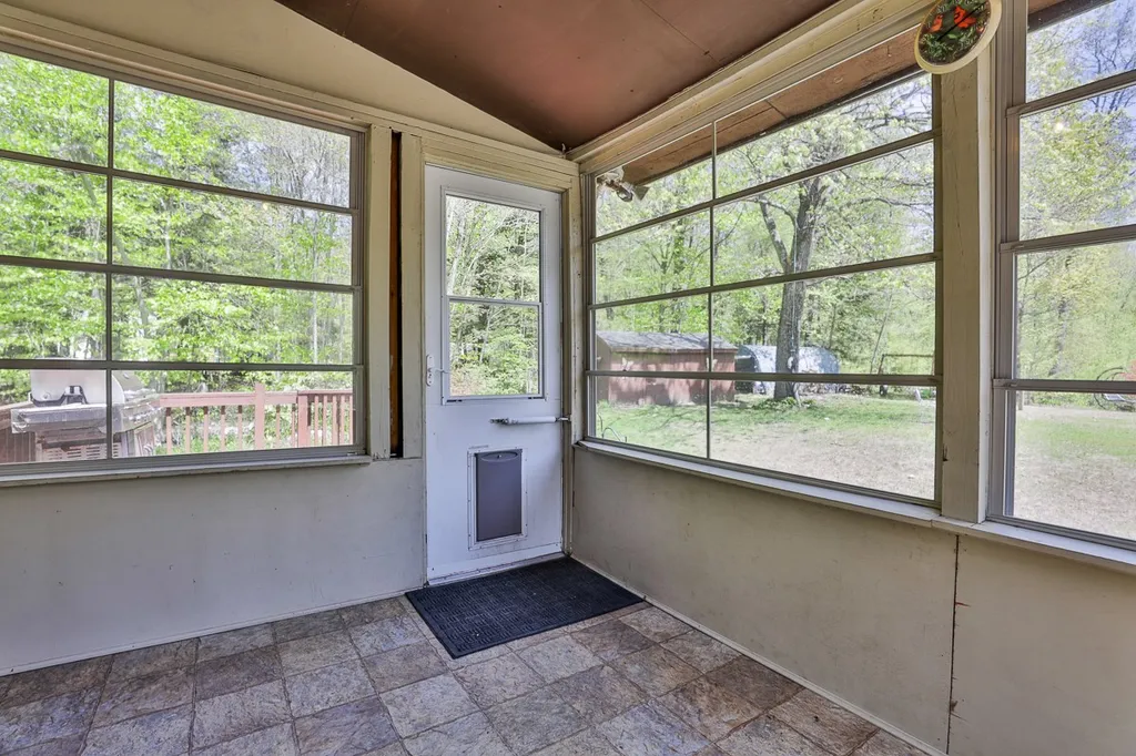 56 Palmer Road Candia NH 03034