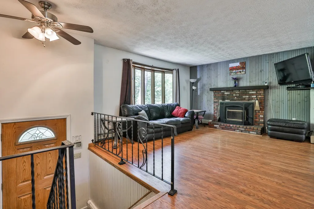 56 Palmer Road Candia NH 03034