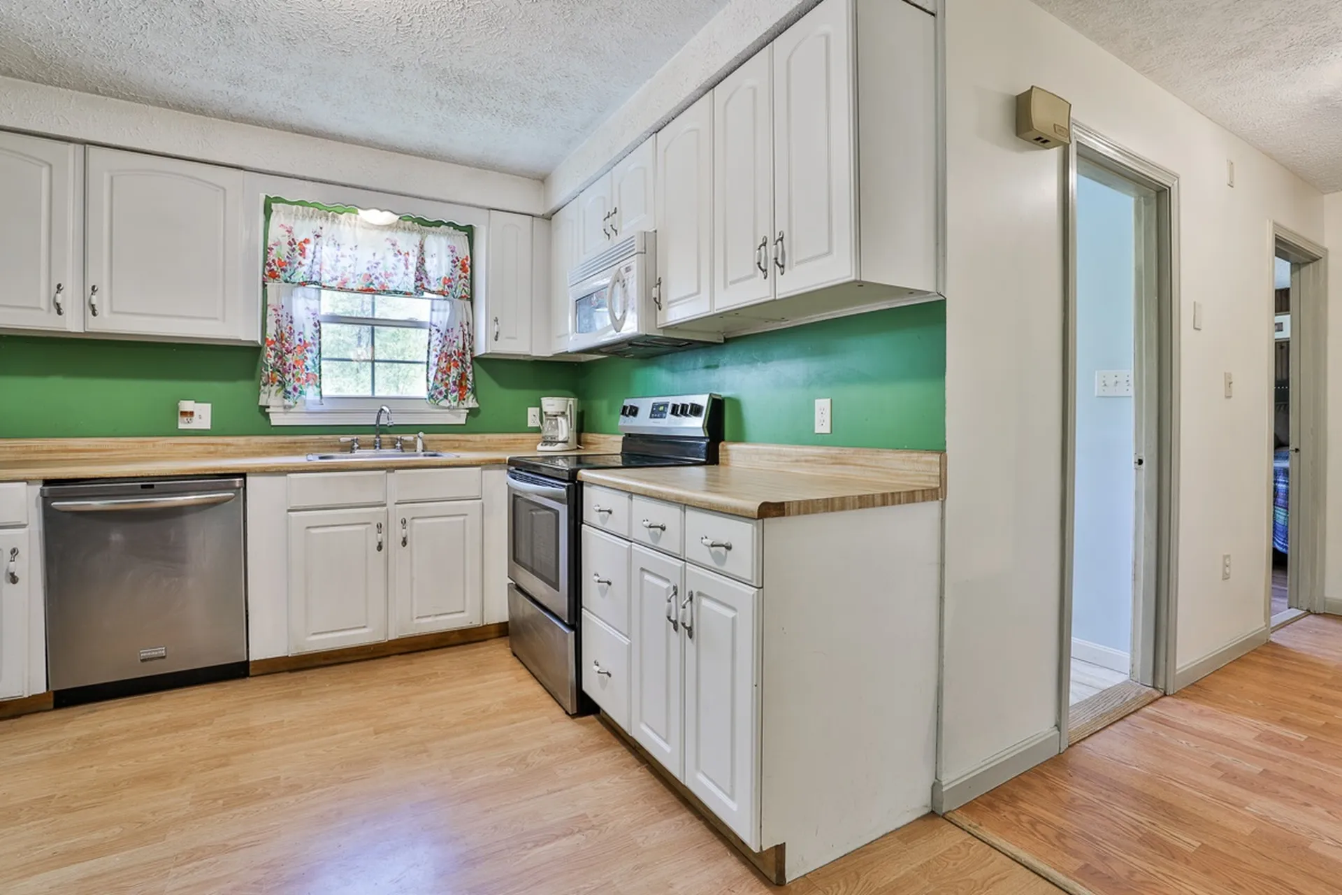 56 Palmer Road Candia NH 03034