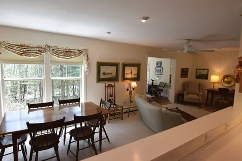 24 Clover Lane New London NH 03257