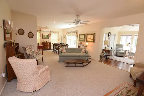 24 Clover Lane New London NH 03257