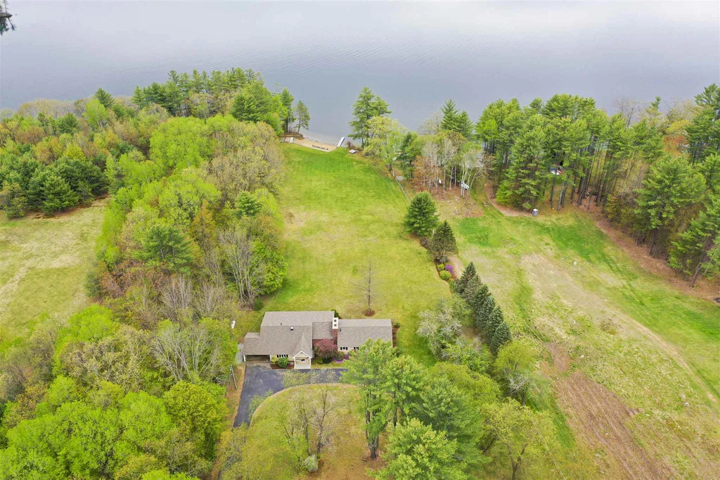 319 Lake Shore Drive Franklin NH 03235