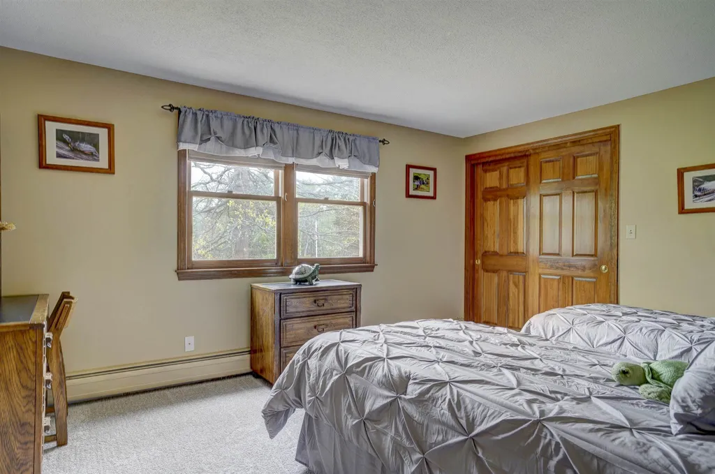 319 Lake Shore Drive Franklin NH 03235