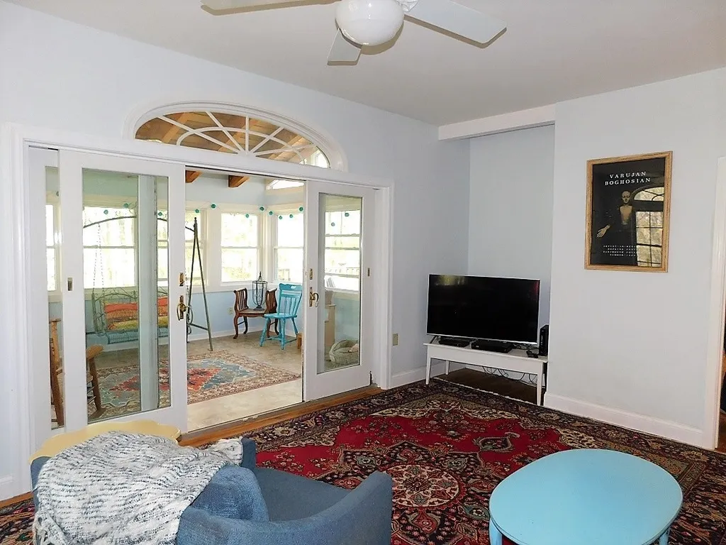 10 Thornton Lane Lee NH 03861