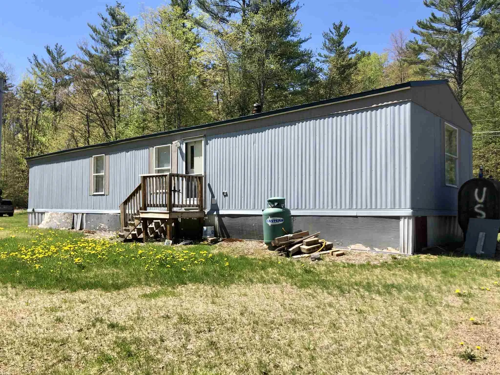 121 Mayhew Turnpike Plymouth NH 03264