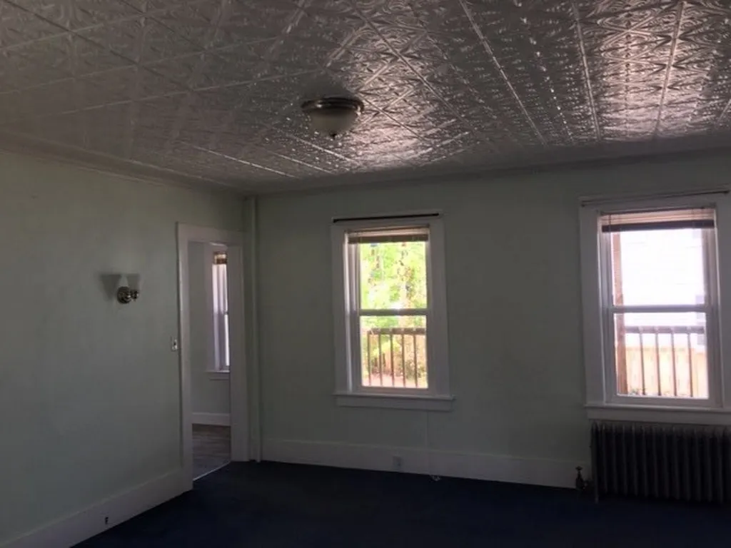 7 Allds Street Nashua NH 03060