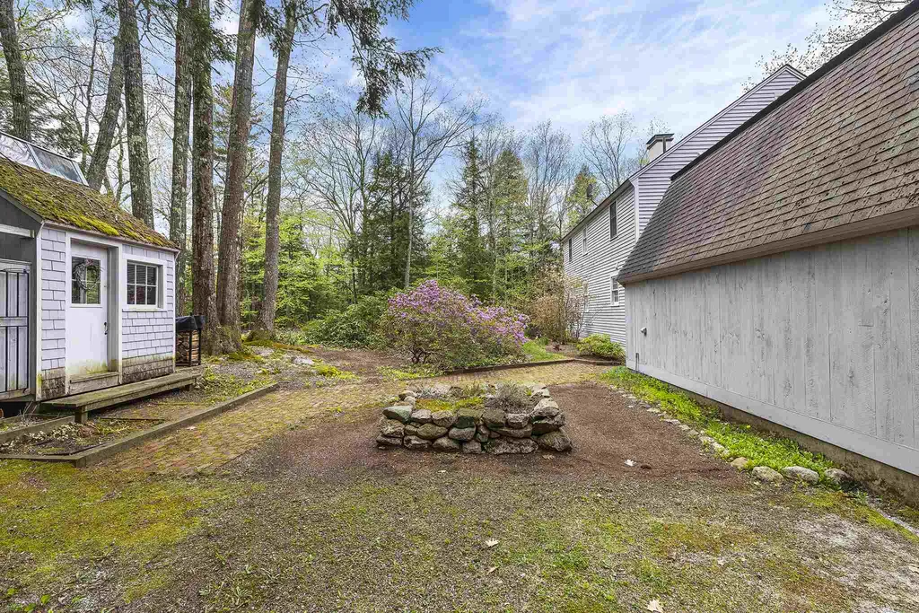 103 Boulder Drive Dublin NH 03444
