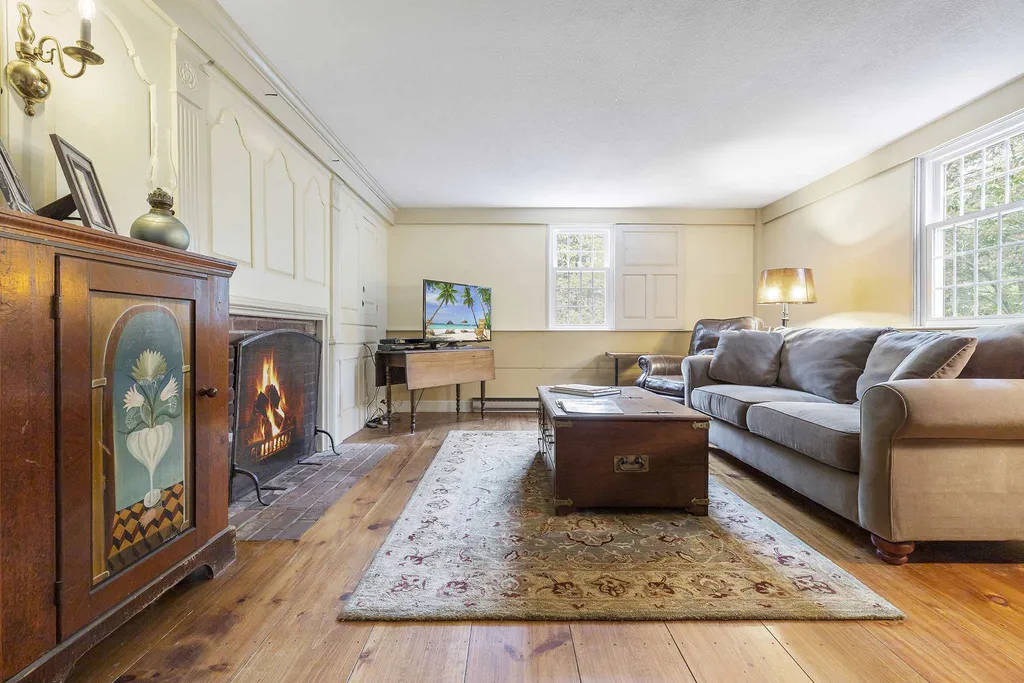 103 Boulder Drive Dublin NH 03444