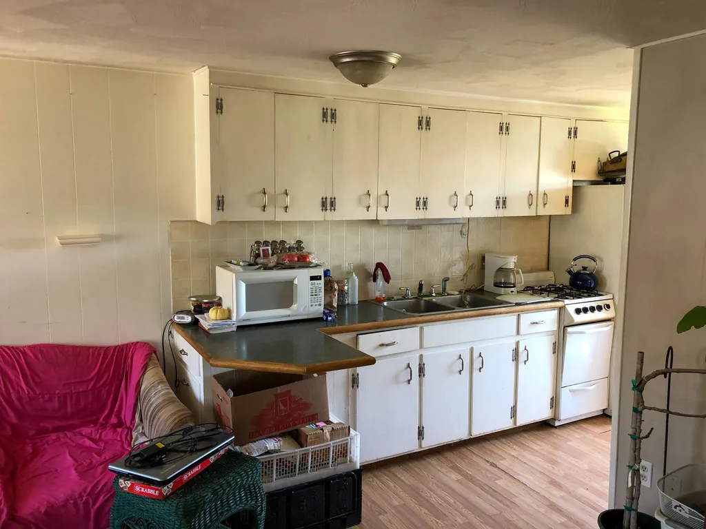 14 Gill Street Hampton NH 03842
