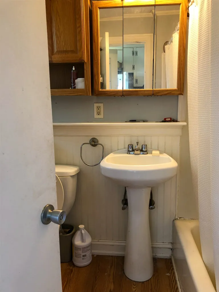 14 Gill Street Hampton NH 03842