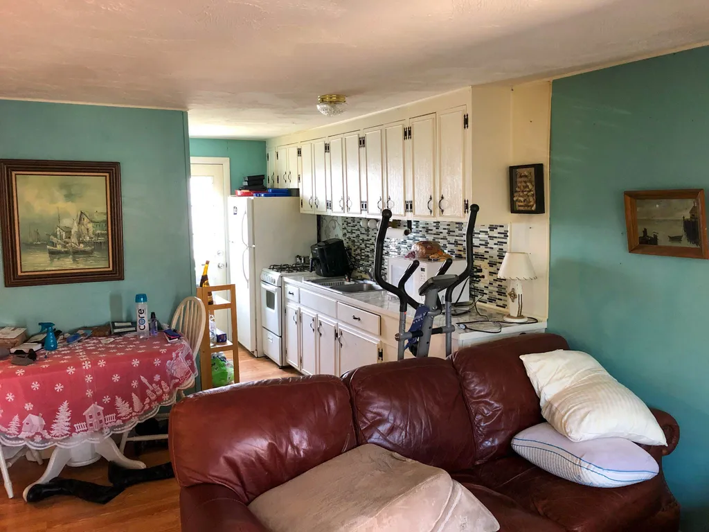 14 Gill Street Hampton NH 03842