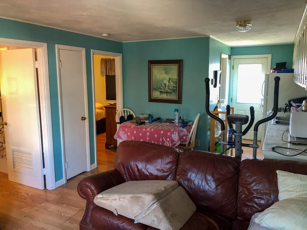 14 Gill Street Hampton NH 03842