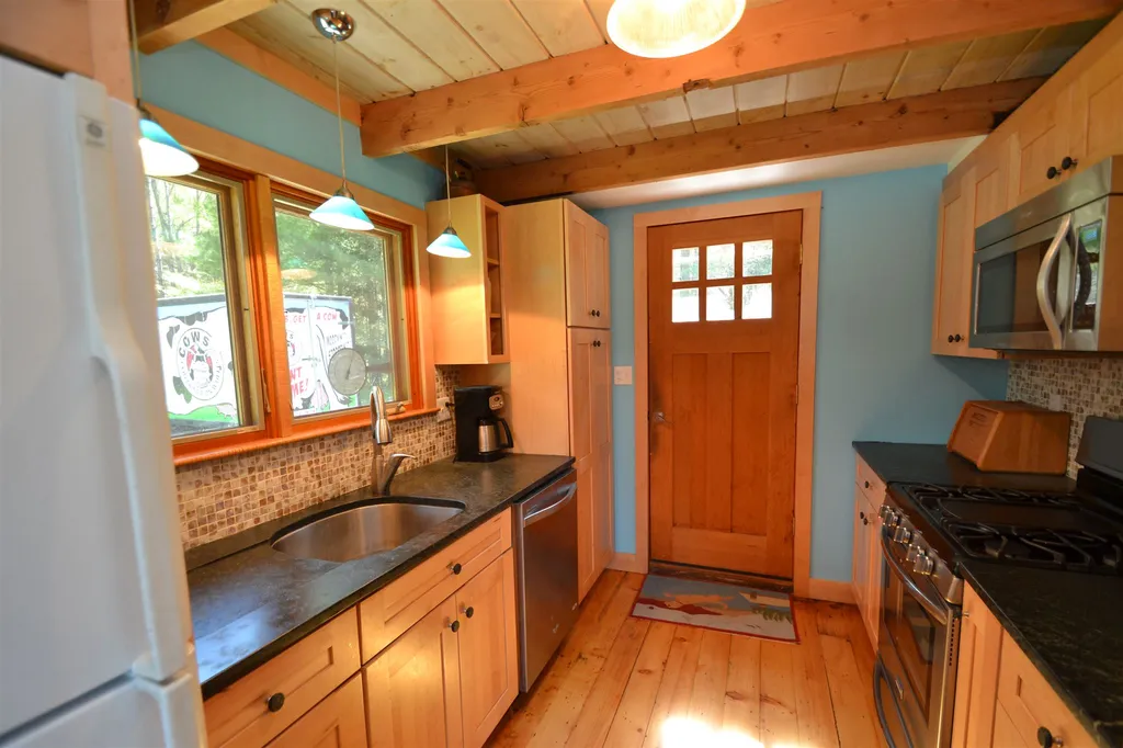 1570 Brook Road Warren VT 05674