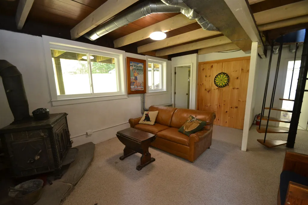 1570 Brook Road Warren VT 05674