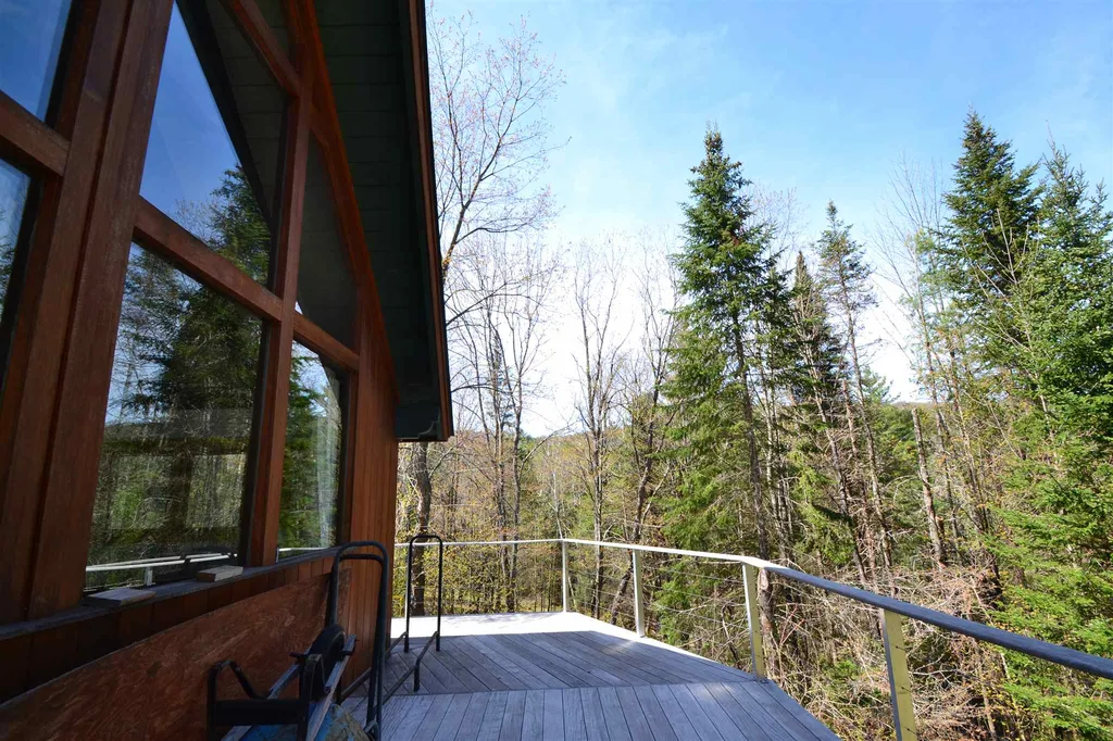 1570 Brook Road Warren VT 05674