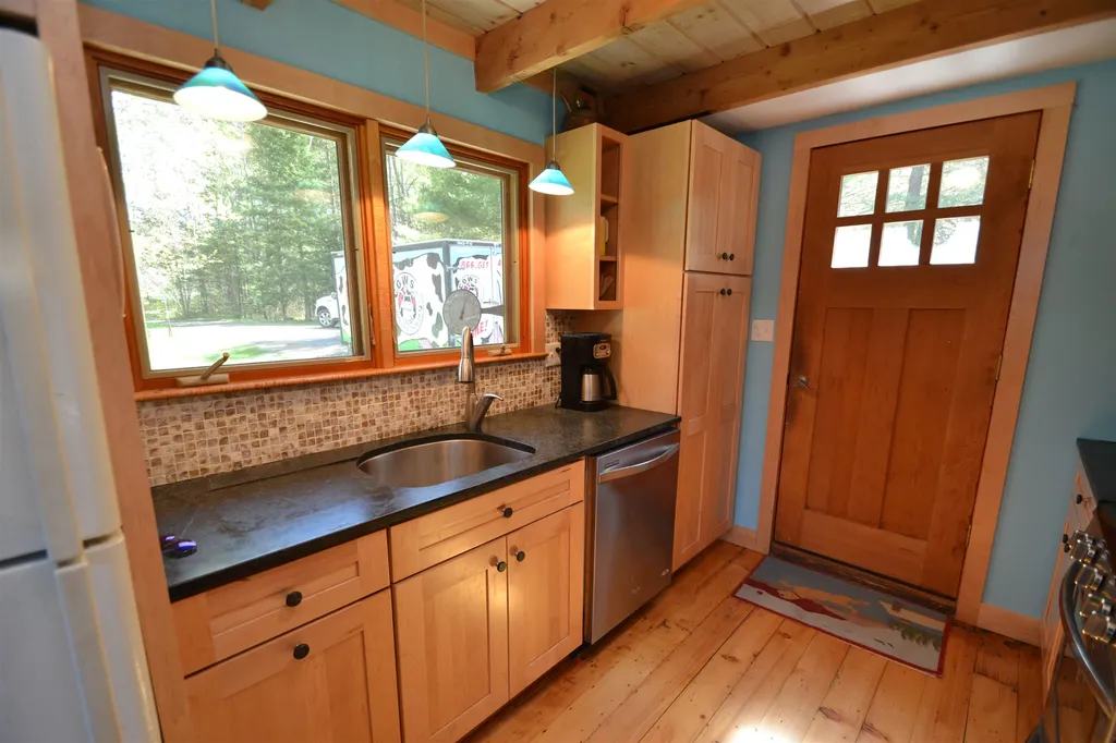 1570 Brook Road Warren VT 05674