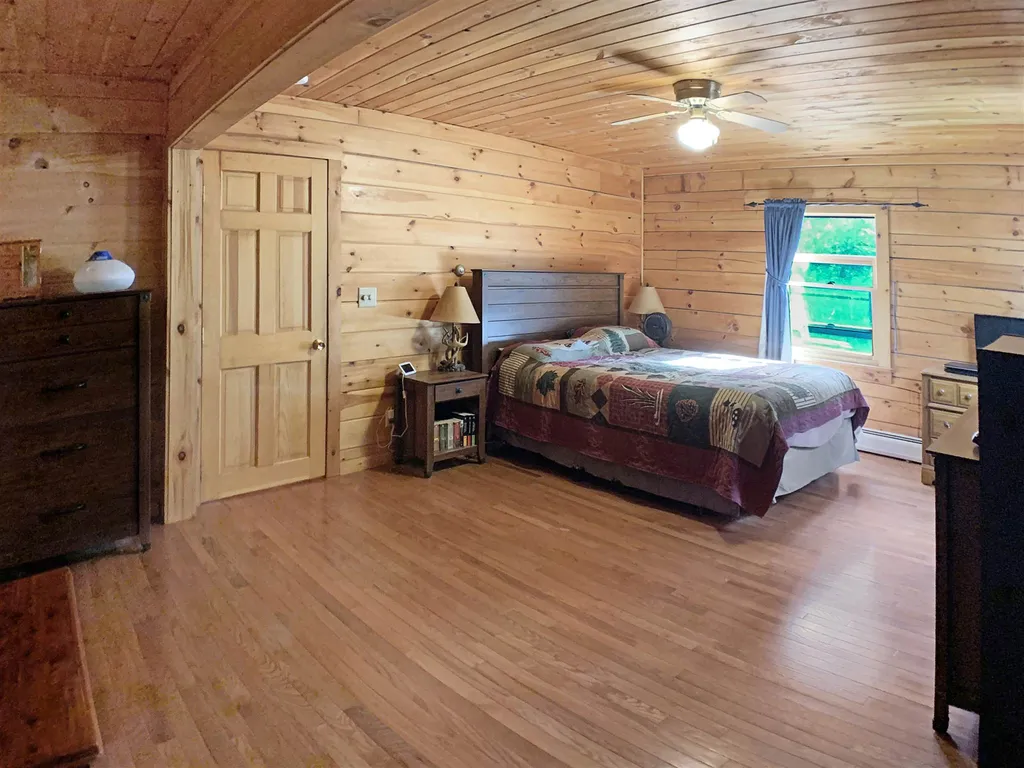 51 Jacobs Run Sheldon VT 05483